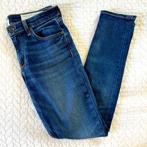 Rag & Bone Cate Mid-Rise Skinny EUC
